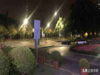 南京灰背鸟商贸有限公司